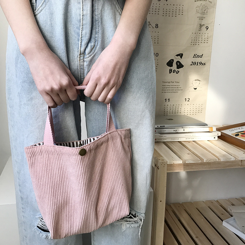 سروال قصير صغير حقيبة الغداء ل - مراجعة Meal Prep Bag وسعره